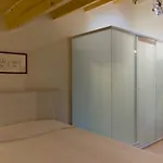 White Bed & Breakfast 3*
