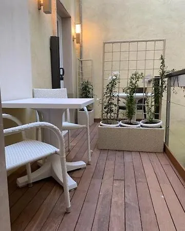 White Diffuso Ristorante & ベッド・アンド・ブレックファスト