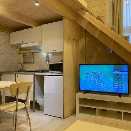 White Diffuso Ristorante & 4*