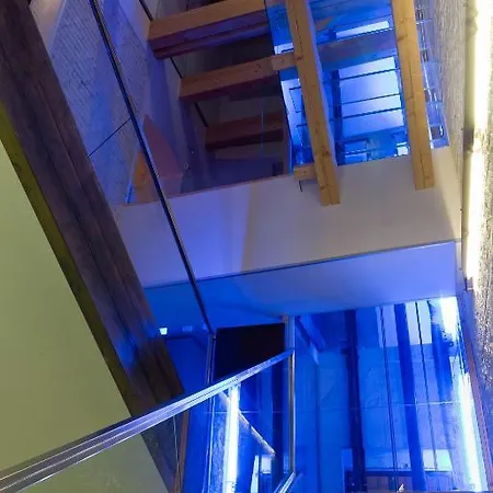 B&B White Diffuso Ristorante & 4*