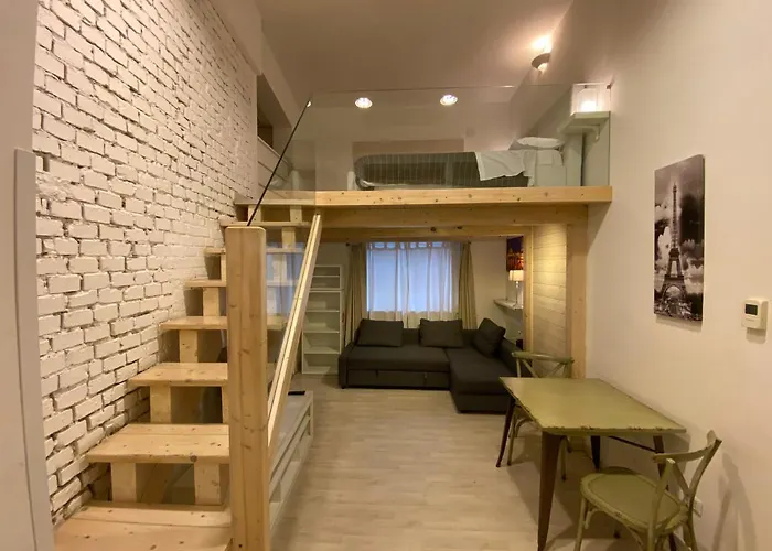 White Bed & Breakfast 4*